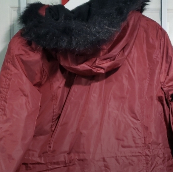 Yoki Sport Sherpa Lined Coat Size Large Maroon - Picture 6 of 9